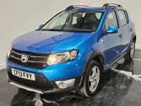 Used Dacia Sandero Lauréate 90 HP (66 kW) 2013 Blue Hatchback