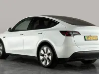 Used Tesla Model Y Standard Range 254 kW (346 HP) 2023 White SUV