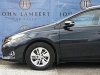 Used Toyota Auris 136 HP (100 kW) 2013 Grey Estate