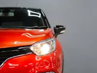 Used Renault Captur Signature 90 HP (66 kW) 2016 Red/black SUV