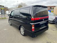 used Nissan Elgrand 2.5 HIGHWAY STAR