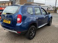 Used Dacia Duster Lauréate 110 HP (80 kW) 2014 Blue SUV
