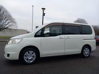 Used Nissan Serena 2010 White MPV