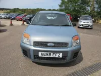 Used Ford Fusion Style 78 HP (57 kW) 2009 Silver Hatchback