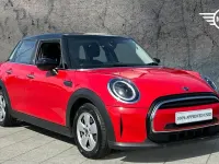 Used Mini Cooper Classic 134 HP (98 kW) 2023 Red Hatchback