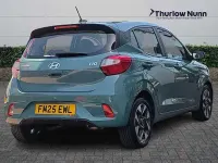 Used Hyundai i10 Advanced 63 HP (46 kW) 2025 Green Hatchback
