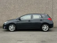 Used Toyota Auris 132 HP (97 kW) 2013 Grey Hatchback
