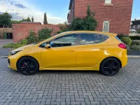 Used Kia Ceed GT-Line 134 HP (98 kW) 2016 Yellow Hatchback