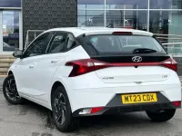 Used Hyundai i20 SE 99 HP (72 kW) 2023 White Hatchback