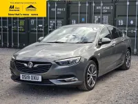 Second-hand Vauxhall Insignia Sport 136 CP (100 kW) 2019 Gri Hatchback
