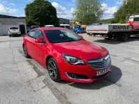 Używany Vauxhall Insignia Edition 2013 Czerwony Hatchback