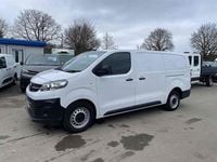 Used Vauxhall Vivaro 100 HP (73 kW) 2023 White MPV