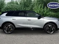 Used Vauxhall Grandland Ultimate 156 kW (213 HP) 2025 Silver SUV