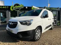 Used Vauxhall Combo Edition 100 HP (73 kW) 2019 White MPV