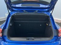 Used Renault Clio V RS Line 90 HP (66 kW) 2023 Hatchback