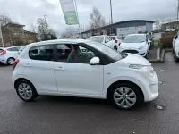 Used Citroën C1 Feel 68 HP (50 kW) 2015 White Hatchback