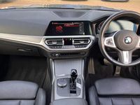 Used BMW 318 M Sport 154 HP (113 kW) 2022 Blue Estate