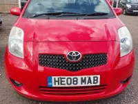 Usado Toyota Yaris 2008 Vermelho Citadino