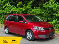 Used VW Touran SE 140 HP (102 kW) 2015 Red MPV