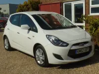 Used Hyundai ix20 Active 116 HP (85 kW) 2012 White Hatchback