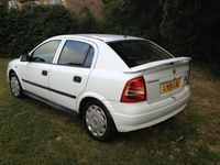 used Vauxhall Astra 1.6i Club Hatchback 5d 1598cc auto