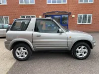 Used Toyota RAV4 2000 Silver Estate