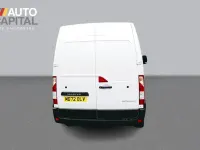 Used Renault Master Business 135 HP (99 kW) 2022 White MPV