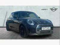 Używany Mini Cooper Exclusive 136 KM (100 kW) 2022 Czarny Hatchback