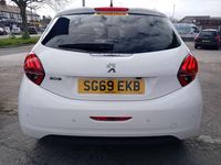 Usado Peugeot 208 S 82 HP (60 kW) 2019 Branco Citadino