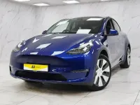 Begagnad Tesla Model Y 282 kW (384 HK) 2022 Blå SUV