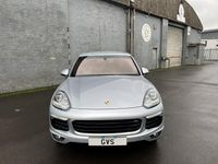 Used Porsche Cayenne 262 HP (192 kW) 2015 Silver SUV