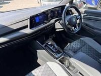 Używany VW Golf VIII 150 KM (110 kW) 2023
