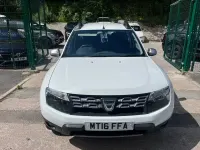 Used Dacia Duster Lauréate 110 HP (80 kW) 2016 White SUV
