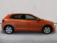 Used VW Polo SE 95 HP (69 kW) 2018 Orange Hatchback