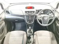 Used Vauxhall Mokka 140 HP (102 kW) 2015 White SUV