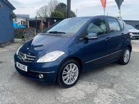 Begagnad Mercedes A160 Elegance 2010 Blå Halvkombi