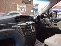 Usado Nissan Elgrand 2022 Negro