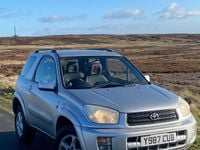 Used Toyota RAV4 2001 Silver SUV
