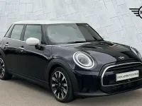 Used Mini Cooper Exclusive 134 HP (98 kW) 2023 Black Hatchback