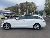 Used Mercedes C200 Executive 136 HP (100 kW) 2017 White Estate