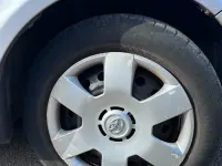 Used Toyota Yaris T3 65 HP (47 kW) 2004 Silver Hatchback