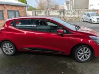 Used Renault Clio Dynamique 2017 Red Hatchback