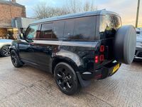 Second-hand Land Rover Defender HSE 2020 Negru Break