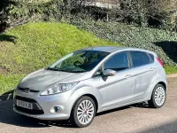 Used Ford Fiesta Titanium 96 HP (70 kW) 2009 Silver Hatchback