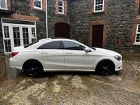 Used Mercedes CLA180 122 HP (89 kW) 2013 White Sedan
