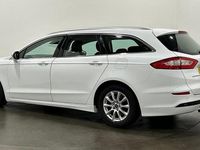 Used Ford Mondeo Titanium 120 HP (88 kW) 2017 White Estate