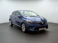 Usado Renault Clio V Version S 2021 Azul Utilitario