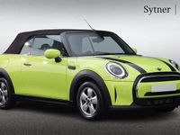 Used Mini Cooper Classic 134 HP (98 kW) 2022 Yellow Hatchback