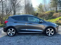 Begagnad Ford Fiesta Active 100 HK (73 kW) 2019 Grå Halvkombi