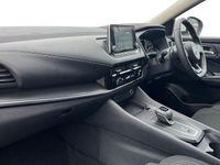 Used Nissan Qashqai Acenta Premium 158 HP (116 kW) 2023 White SUV